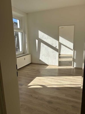 Helle ruhige 2-Zimmer-Wohnung im Anbau in Krefeld
