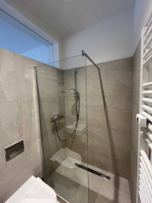 Möbliertes Studioapartement nahe dem Kurfürstendamm / Olivaer Platz / Ludwigkirchplatz