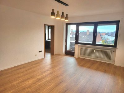 Gepflegte 2 -Zimmer - Wohnung  mit großzügigen Schnitt