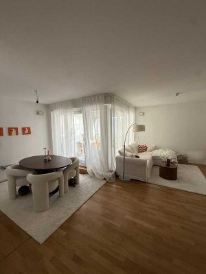 Moderne 3 Zimmer-Wohnung mit großem Balkon - frei ab 01.12.