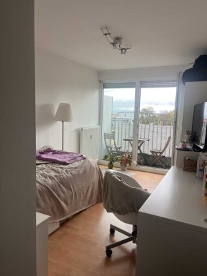 1-Zimmer-Apartment mit Balkon in Toplage – RGB Zentrum (Zwischenmiete Jan–April 2