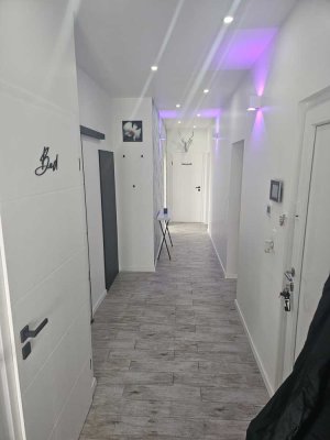 *Charmante 3,5-Zimmer-Wohnung im 3-Parteienhaus mit eigenem Garten PROVISIONSFREI