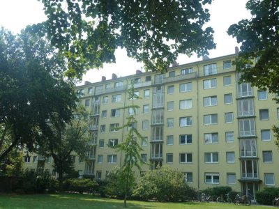 2-Zimmer-Wohnung mit Balkon im beliebten Köln-Nippes
