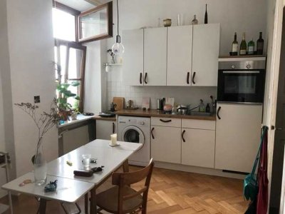 HAIDHAUSEN-Kirchenstraße: 1-Zi.-Altbau-Whg. mit gemütlicher Wohnküche