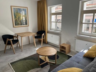 Single-Wohnung, möbliert, befristet, Komplettmiete, zentral in Altdorf