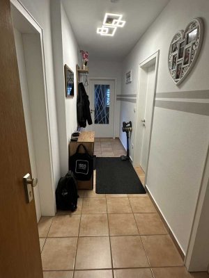 Helle 3-Zimmer Wohnung im 2. OG in Nierfeld