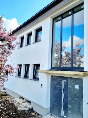 Kernsanierte 3-Zimmer-Wohnung mit Terrasse in Verl