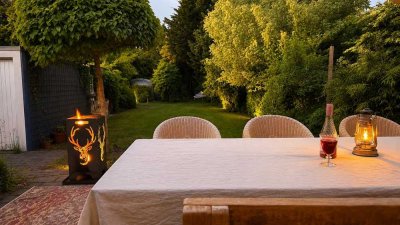 Familienparadies in Querum: Doppelhaushälfte mit 750 m² Garten in bester Lage