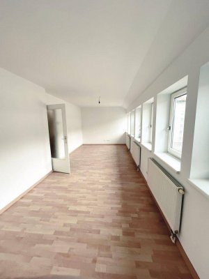 Wohntraum über den Dächern Wiens! Dachgeschoss-/ Maisonette-/ Terrassen-Wohnung mit fantastischem Fernblick!