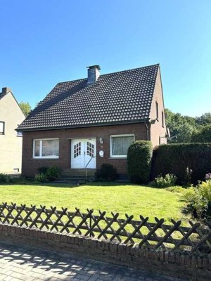 Freistehendes Einfamilienhaus mit Garage in ländlicher Lage von Kerken/Aldekerk