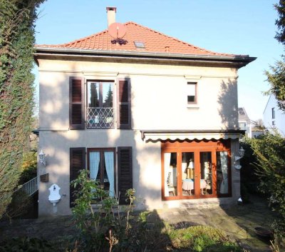Charmante Familienvilla mit sonniger Grundstücksidylle lädt zur Wohn(t)raumrealisierung ein