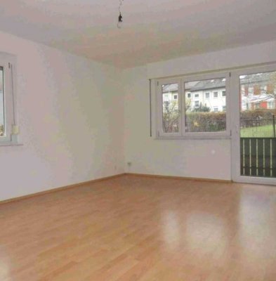 Helle 3-Zimmer-Wohnung mit Balkon und EBK zur Miete