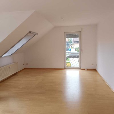 Helle 2,5-Zimmer Dachgeschosswohnung mit Balkon in Calw