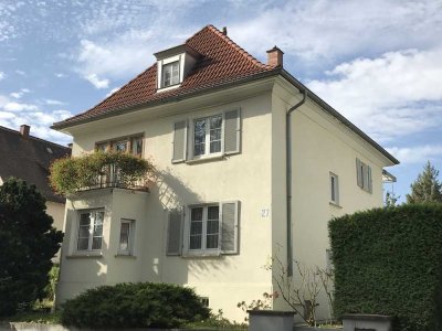 Freistehende, stilvolle Villa mit sehr schönem Garten in Stuttgart-Feuerbach