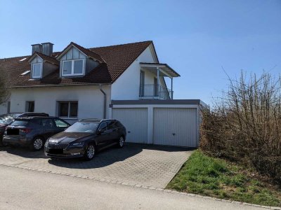 Schöne und sanierte 3-Zimmer-Dachgeschosswohnung mit Balkon in Ingolstadt