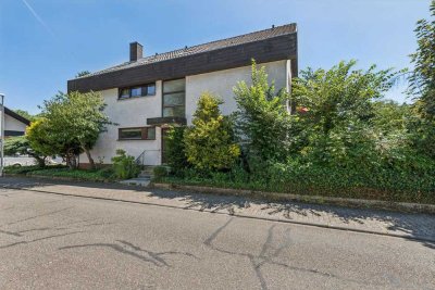 Attraktives Mehrfamilienhaus mit vier Einheiten in begehrter Lage von Karlsruhe