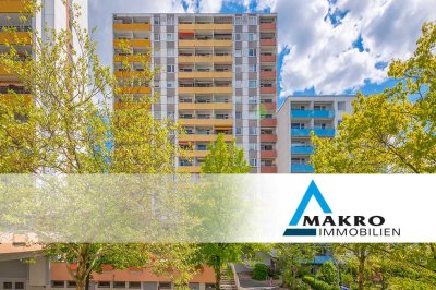 Attraktive Kapitalanlage: Balkonwohnung mit Sanierungsbedarf in Pinneberg