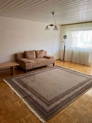 Gepflegte 3,5 Zi-Wohnung Haidach, ruhige Lage am Waldrand, Gesamtfläche: 82qm. Provisionsfrei.