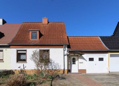 Kleines Reihenmittelhaus in Dessau-Süd!!