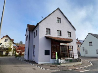 Wohn und Geschäftshaus
