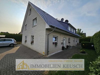 Preis gesenkt! Große & neuwertige DHH in ruhiger Sackgasse, parken am Haus, großer Garten & Terrasse