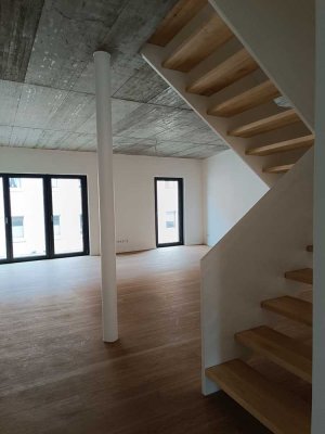 Extravagante 3-Zimmer-Wohnung mit Terrasse und Festungsblick in der Altstadt - Erstbezug