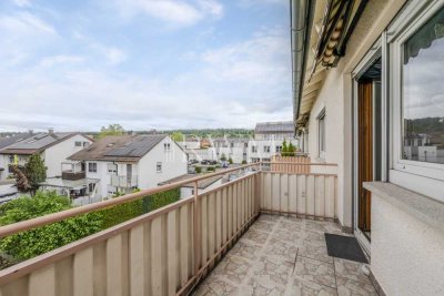 SOFORT EINZUGSBEREIT! 2-Zimmer-Wohnung mit Einbauküche & Süd-Balkon in zentraler Lage von Schönaich