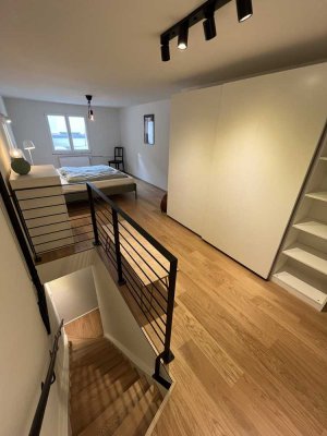 Geschmackvolle 3-Zi. Maisonette-Wohnung mit EBK voll möbliert Erstbezug nach Sanierung