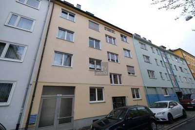 Tolle Citywohnung mit Balkon in Gärten b. Wöhrd - Einbauküche und Garage vorhanden