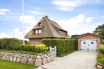 Charmantes Reetdachhaus im schönem Morsum