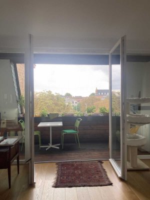 Stilvoll wohnen im Turley-Areal – Loftartige Maisonette mit Loggia, Designküche und Parkblick