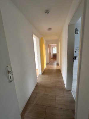 Helle 4-Zimmer DG-Wohnung mit Balkon im Zentrum von Heilbronn inkl. Hobbyraum mit  WC