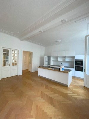 Prachtvolle 5-Zimmer Altbau-Wohnung am Ziehrerplatz in 1030 Wien zu mieten