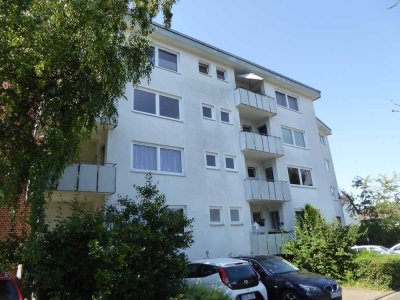 1 Zimmerapartment mit Balkon und GARAGE !!
