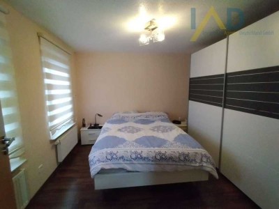 Einladendes Einfamilienhaus mit weitläufigem Garten für unvergessliche Momente.