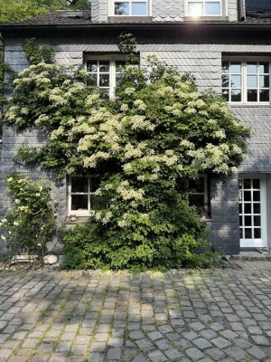 Historisches Anwesen in einzigartiger Lage
