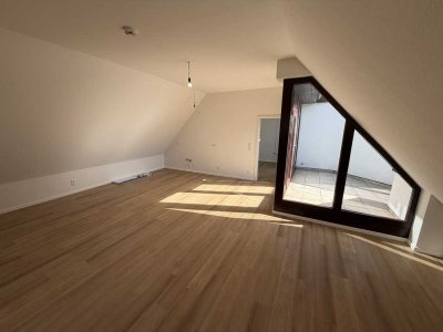 sanierte 1 - Zimmer Wohnung mit Einbauküche