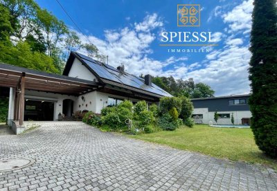 Idylle & Potenzial - 3-Familienhaus mit Pool, Werkhalle & Privatwald