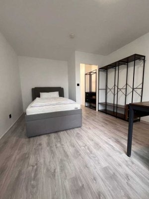 Modernes, voll möbliertes 1-Zimmer-Apartment in Top-Lage Erlangen