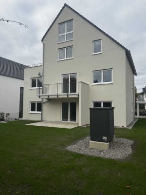 Helle 5-Zimmer Wohnung mit Balkon in Stuttgart-Birkach