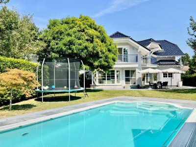 Elegante Villa mit Pool &amp; Wellness in Wien 22