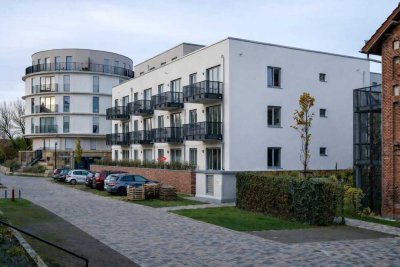 Erstbezug - 2-Zimmer-Wohnung in Nauen, EBK, Terrasse, ruhig im Innenhof gelegen