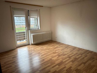 Geräumige 4-Zimmer-Wohnung in Mannheim-Schönau