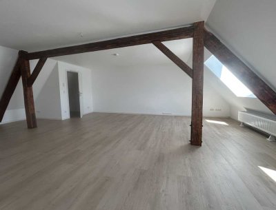 Großzügige 5-Zimmer-Maisonette mit Wohngefühl wie im Haus