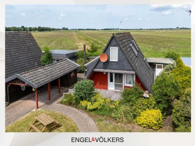 Gemütliches Nurdachhaus am Großen Meer – Eigentumsgrundstück mit Weitblick