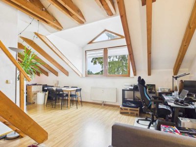 Charmante 2-Zimmer-Dachgeschosswohnung mit offenem Wohnkonzept