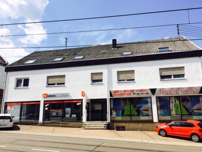 Schöne neu renovierte 2-Zimmer-Etagenwohnung mit Balkon in Riegelsberg