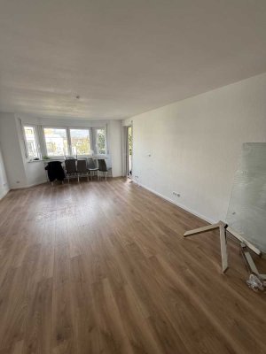 Helle 3-Zimmer Wohnung mit Balkon im 2. OG in Bonn-Ippendorf