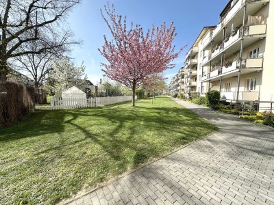 Beschauliche 2-Zimmer-Wohnung mit Balkon und Aufzug nahe der Elbe