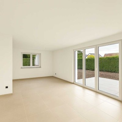 Erstbezug: Helle und geräumige 5-Zimmerwohnung mit sonniger Terrasse